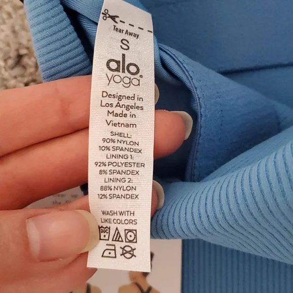 NWT Alo Yoga Elevate Tank - Picture 10 of 10